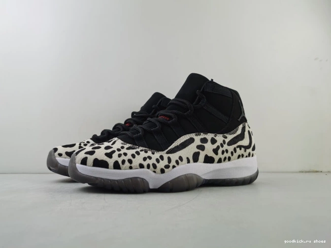 INSTINCT AIR JORDAN ANIMAL AR0715-010 11 0821